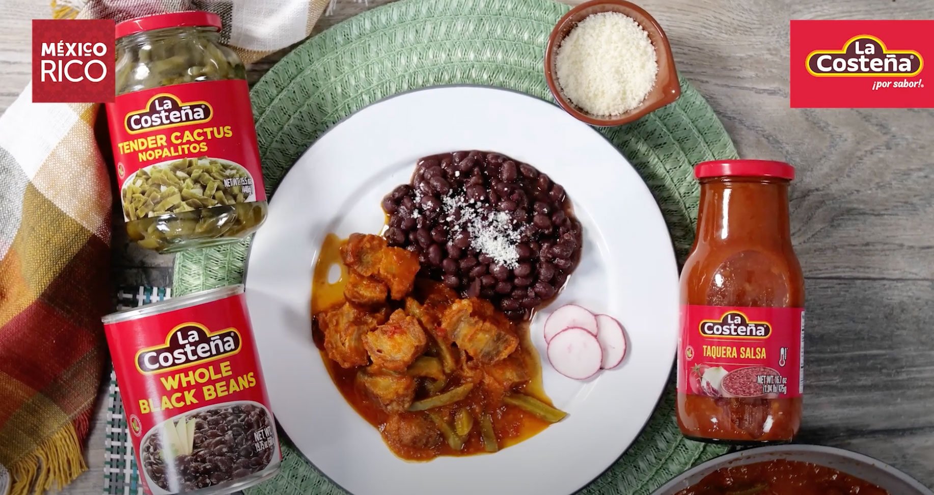 Chicharrón con Nopales en Salsa